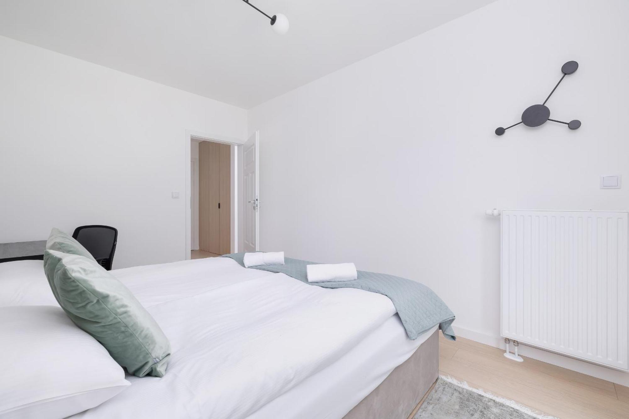 Krowoderska Apartment With Balcony Near City Center By Rent Like Home 크라쿠프 외부 사진