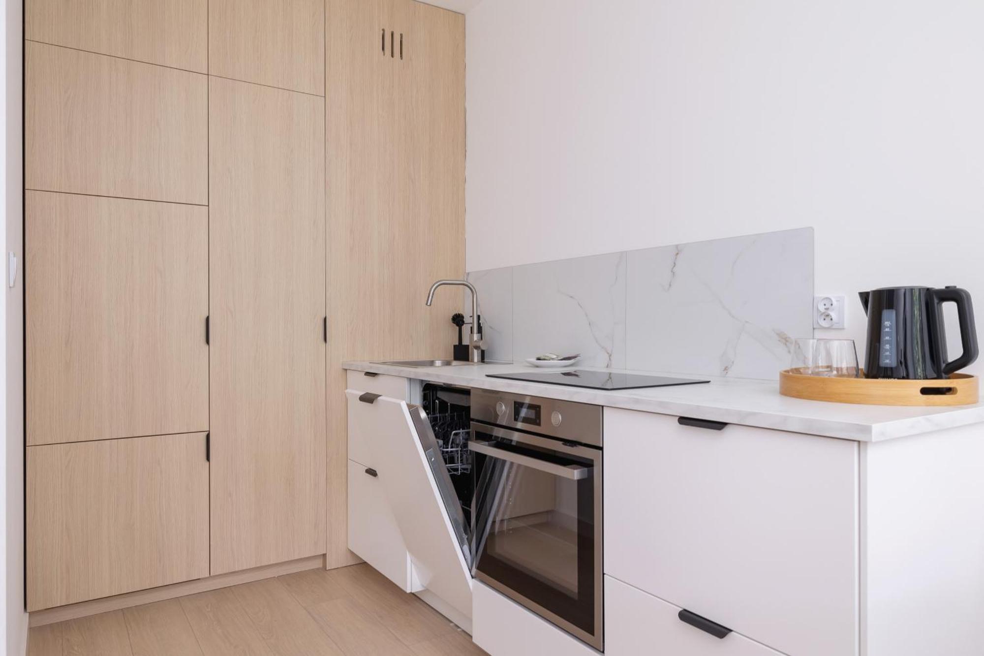 Krowoderska Apartment With Balcony Near City Center By Rent Like Home 크라쿠프 외부 사진