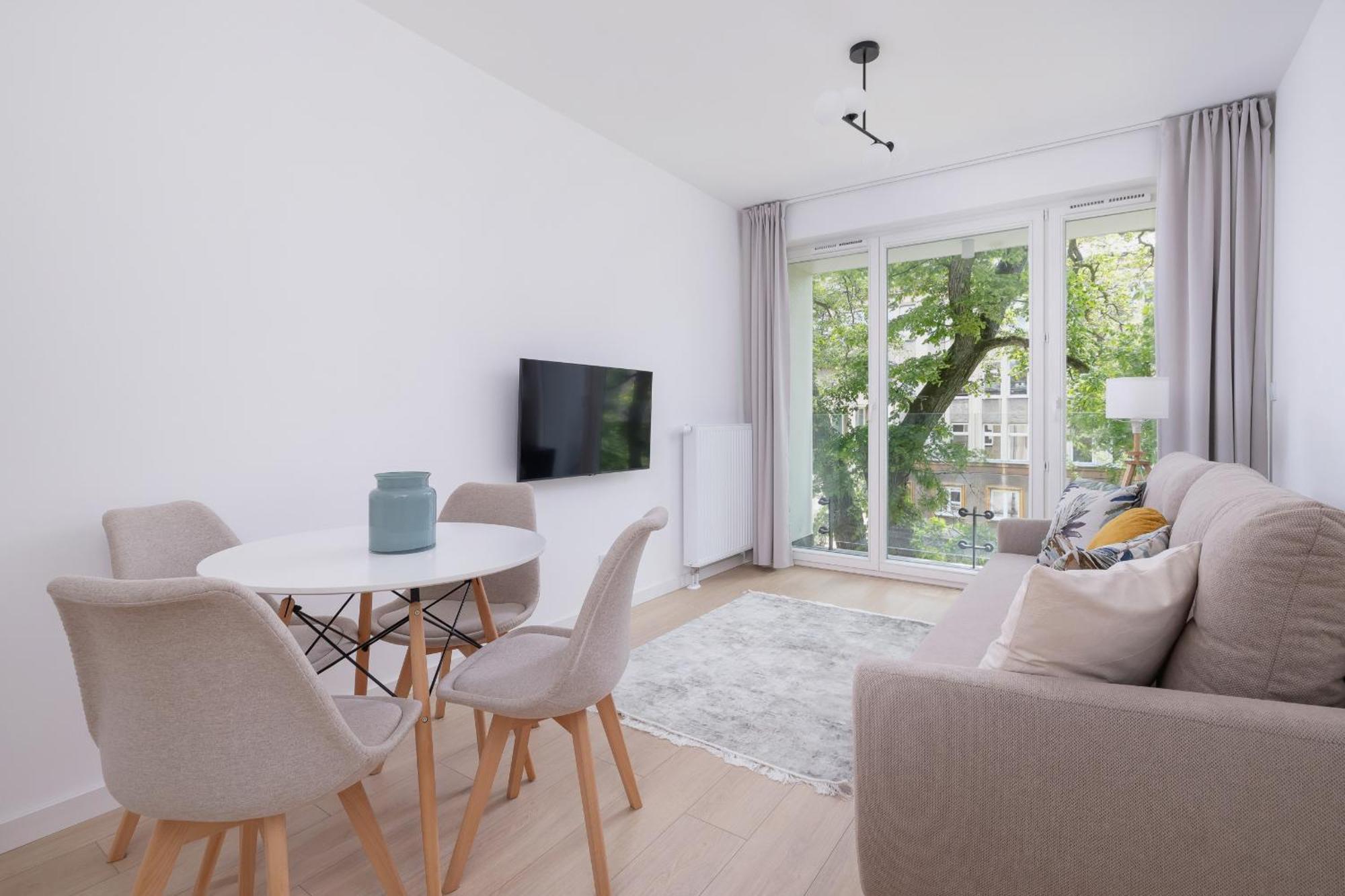 Krowoderska Apartment With Balcony Near City Center By Rent Like Home 크라쿠프 외부 사진